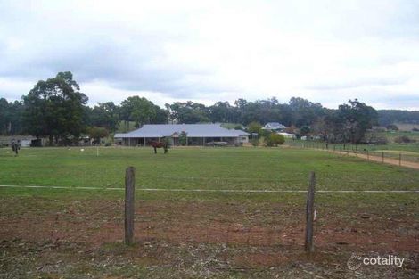 301 Prinsep St N, Collie, WA 6225