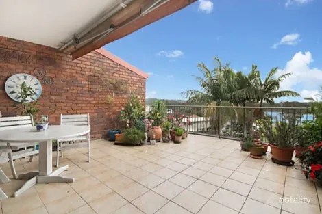 11/3 Wirranina Pl, Currumbin, QLD 4223
