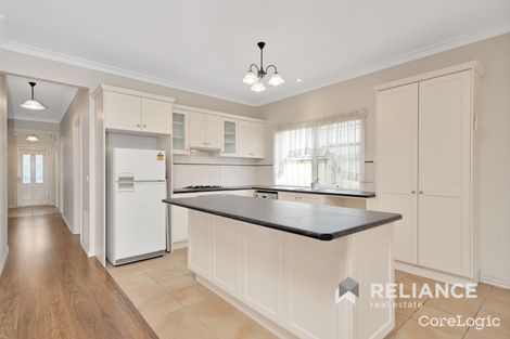 Property photo of 15 Sumner Crescent Point Cook VIC 3030