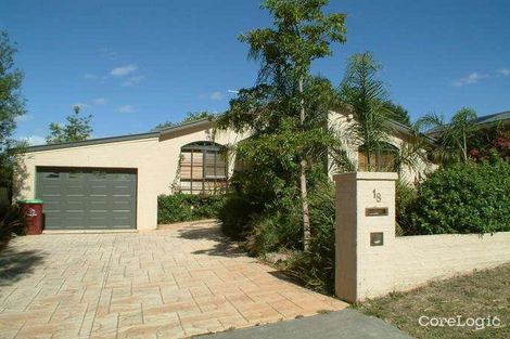 Property photo of 18 Valley View Crescent Berwick VIC 3806
