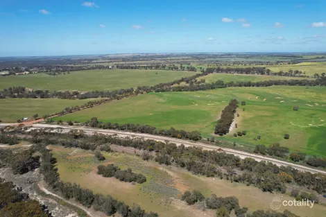 Property photo of 17 Forrest Hill Road Katanning WA 6317