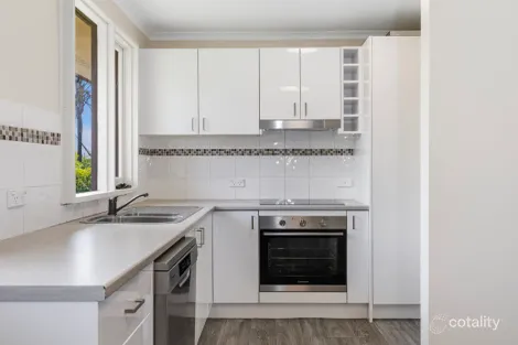 Property photo of 3 Isaacs Close Watanobbi NSW 2259