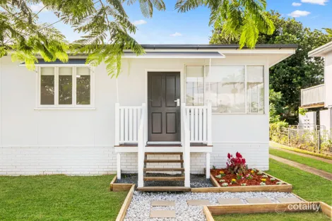 7 Tainton St, Clontarf, QLD 4019