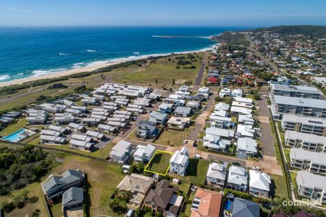 Property photo of 35 Seaside Circuit Caves Beach NSW 2281