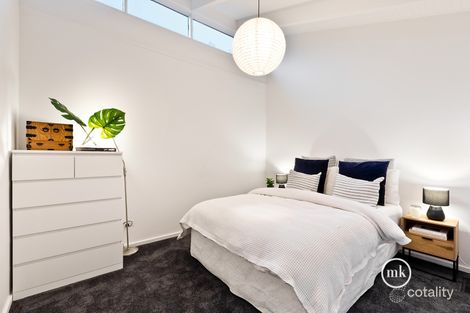 Property photo of 4 Bainbridge Drive Eltham VIC 3095