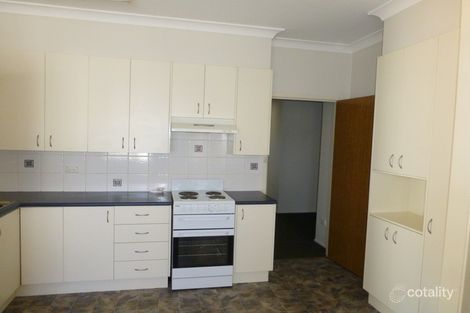 Property photo of 2 Wattle Street Parkes NSW 2870
