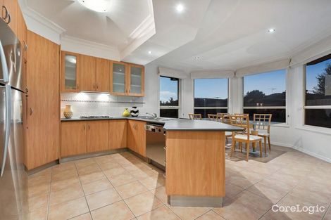 Property photo of 17 Thomson Way Taylors Hill VIC 3037