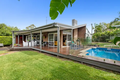 Property photo of 27 Sunrise Avenue Tewantin QLD 4565