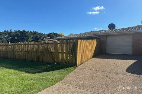 2/239 Government Rd, Labrador, QLD 4215