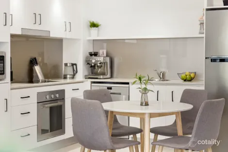 42/228 Varsity Pde, Varsity Lakes, QLD 4227