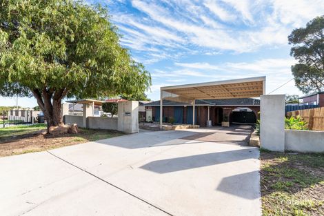 36 Buntine Way, Girrawheen, WA 6064