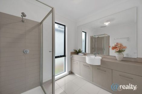Property photo of 23 Mimosa Way Burnside Heights VIC 3023