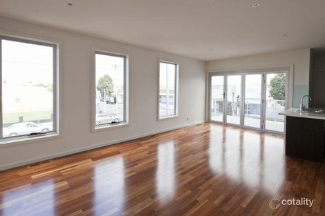 Property photo of 53 Williamstown Road Seddon VIC 3011