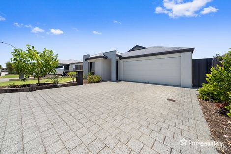 Property photo of 11 Hinxman Drive Ellenbrook WA 6069