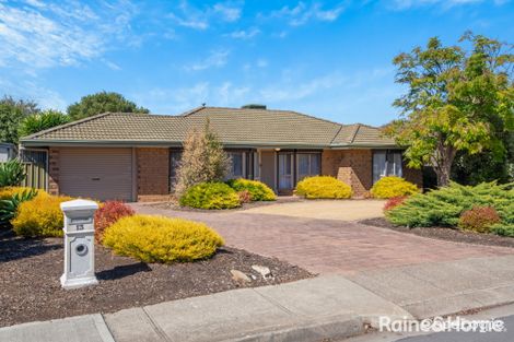 Property photo of 13 Warburton Drive Woodcroft SA 5162