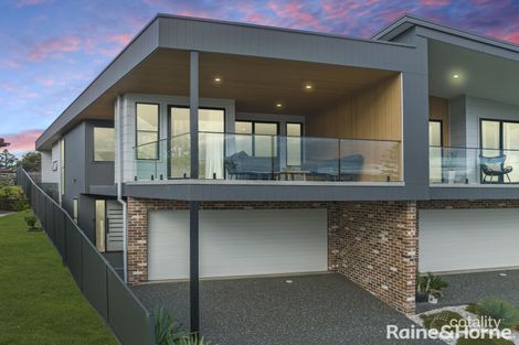 Property photo of 17 Eureka Avenue Kiama Downs NSW 2533