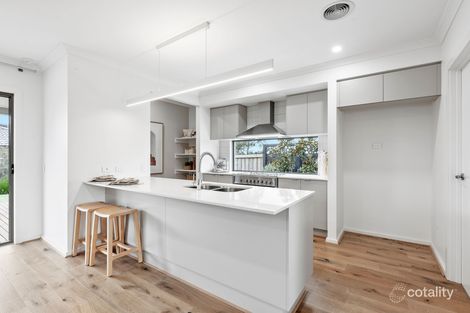 Property photo of 4 Buchanan Boulevard Armstrong Creek VIC 3217