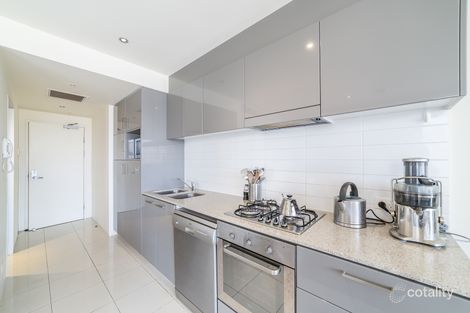 Property photo of 905/4 Wahroonga Place Surfers Paradise QLD 4217