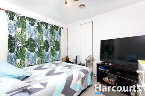 Property photo of 28 Hasluck Crescent Lynbrook VIC 3975