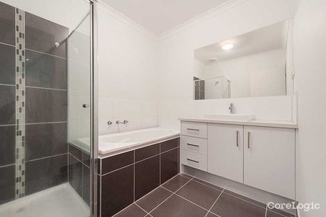 Property photo of 3/4 Delany Lane Craigieburn VIC 3064