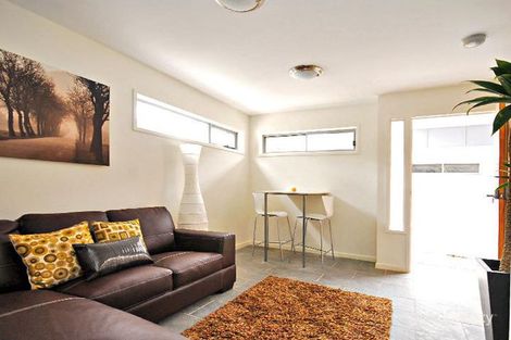 17/17 Erneton St, Newmarket, QLD 4051