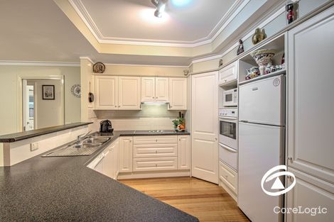 Property photo of 25 Newman Court Berwick VIC 3806