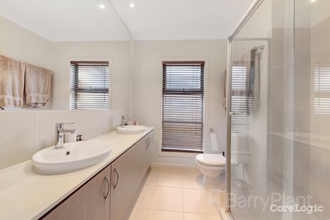 Property photo of 15 Hugo Drive Point Cook VIC 3030