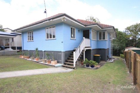 89 Sterculia Ave, Holland Park West, QLD 4121