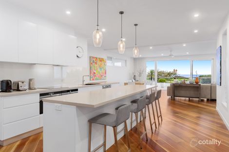 Property photo of 77A Carrington Parade Curl Curl NSW 2096