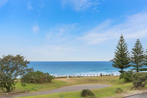 Property photo of 77A Carrington Parade Curl Curl NSW 2096