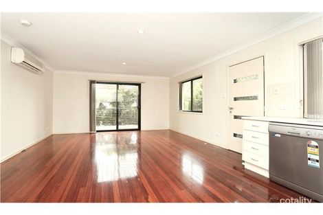 Property photo of 4/146 Pembroke Road Coorparoo QLD 4151