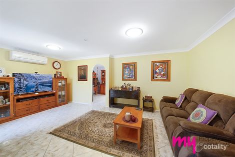 Property photo of 1 Bogan Place Ruse NSW 2560