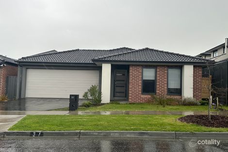 Property photo of 37 Amesbury Way Clyde North VIC 3978
