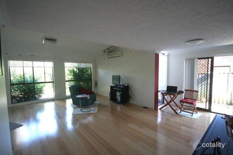 Property photo of 1/24 Gardiners Place Southport QLD 4215