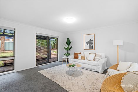 Property photo of 5 Fuchsia Street Wyoming NSW 2250