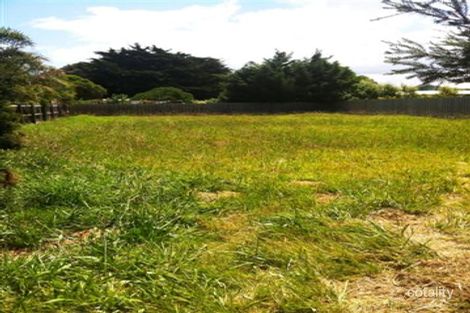 6 Sunderland Bay Rd, Sunderland Bay, VIC 3922