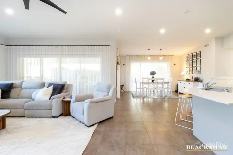 Property photo of 23 Hyland Drive Bungendore NSW 2621