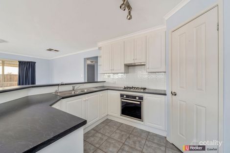 Property photo of 42 Manchester Circuit Craigmore SA 5114