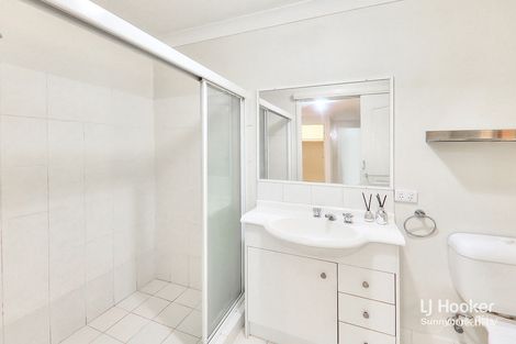 Property photo of 22 Housman Place Calamvale QLD 4116