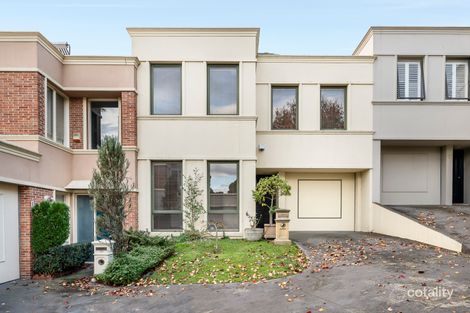 Property photo of 2/1 Maraquita Grove Hawthorn East VIC 3123