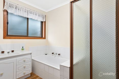 3/8 Reid Pde, Hastings, VIC 3915