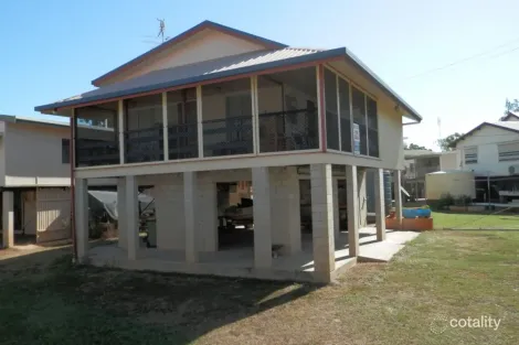 Property photo of 28 Hinkson Esplanade Groper Creek QLD 4806