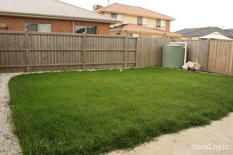 Property photo of 12 The Garlands Craigieburn VIC 3064