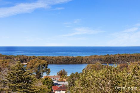 Property photo of 15 Braemar Drive Wamberal NSW 2260