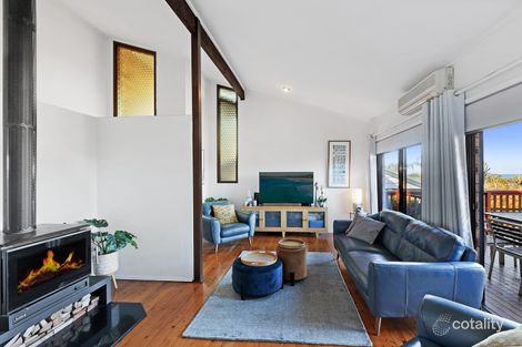 Property photo of 15 Braemar Drive Wamberal NSW 2260