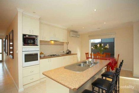 Property photo of 41 Illawong Terrace Burnside VIC 3023