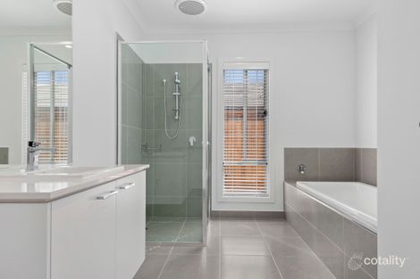 Property photo of 20 Apera Avenue Moama NSW 2731