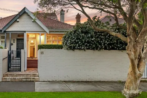 18 CAIRO ST, CAMMERAY, NSW 2062