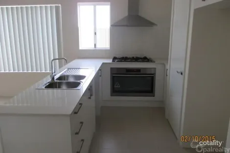 19 Ettrick Way, Golden Bay, WA 6174