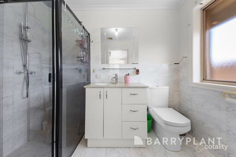 Property photo of 1/9 Chircop Close Sydenham VIC 3037